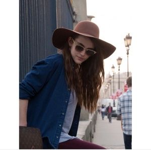Wool floppy hat